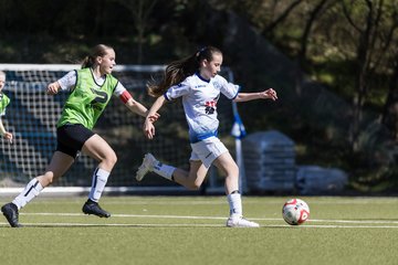 Bild 326 - wCJ Suederelbe - wBJ UH-Adler : Ergebnis: 7:1